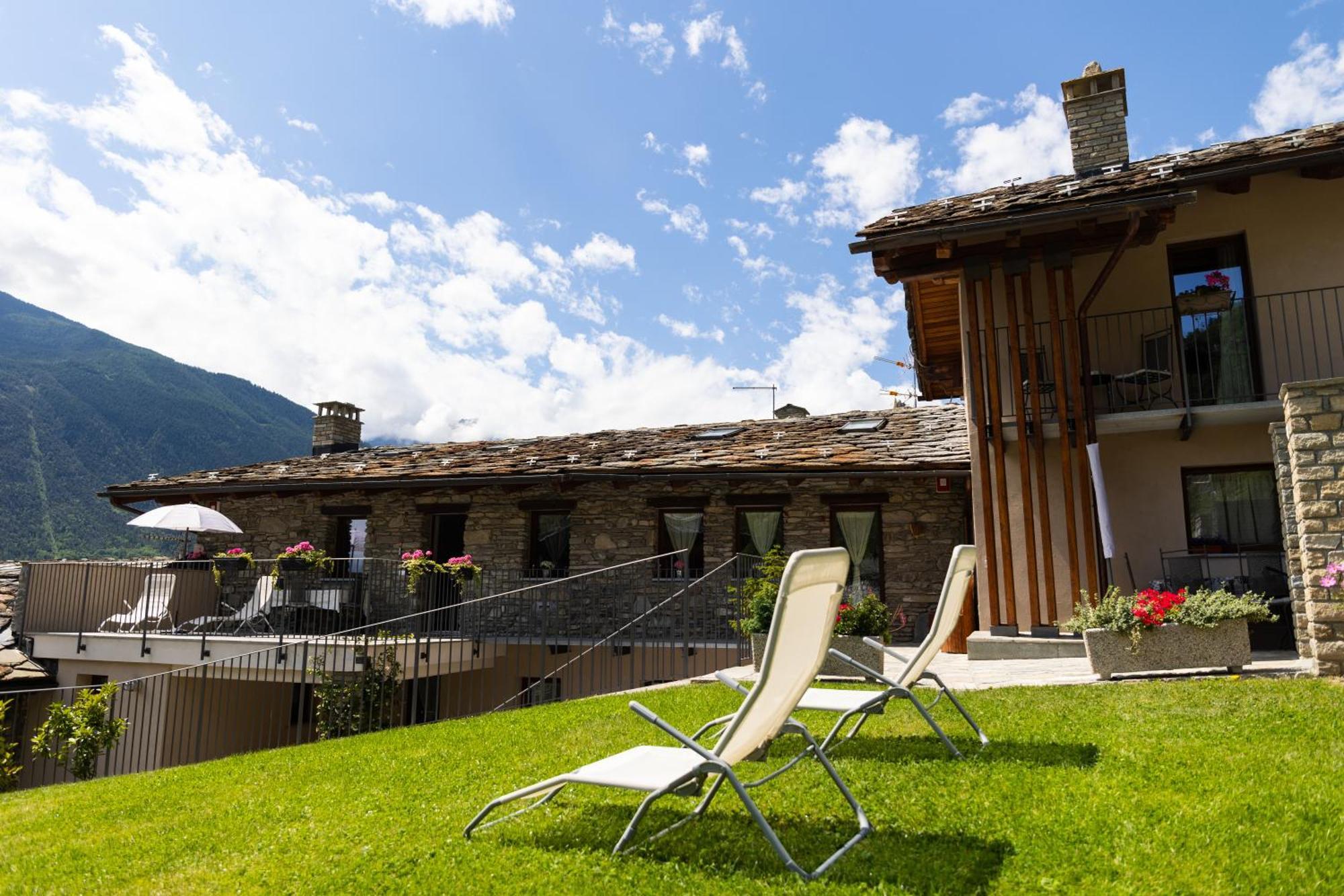 Le Casette Di Rovine Apartment Aosta Exterior foto